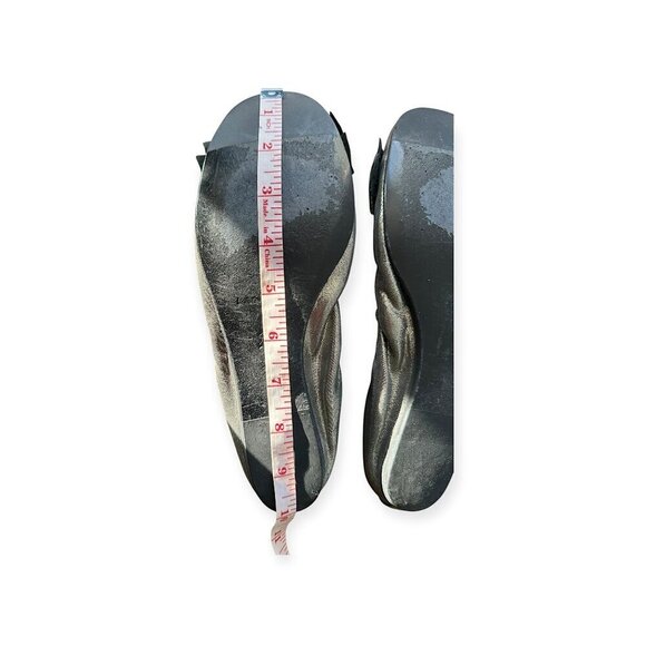 Lanvin Classic Ballerina Flats with Oversized Bows. Pewter leather. - Picture 10 of 13